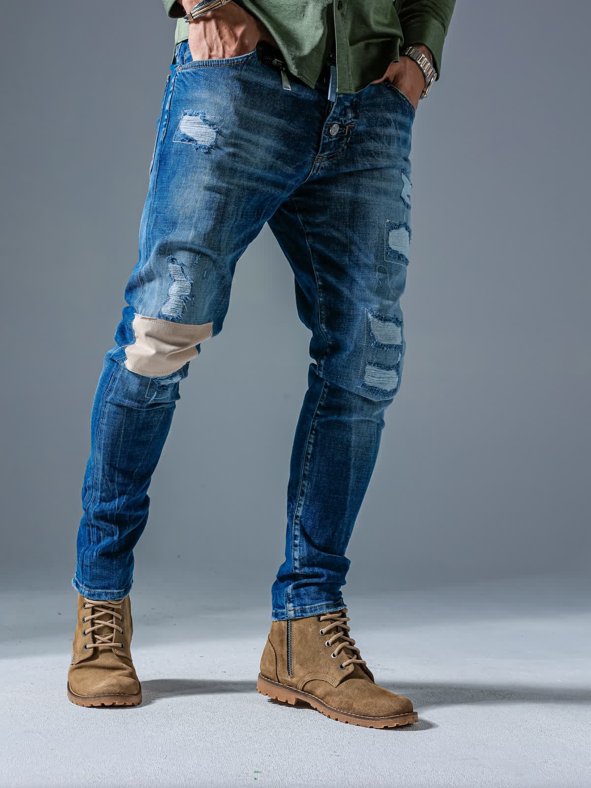 JEANS FREAKY HITCHY